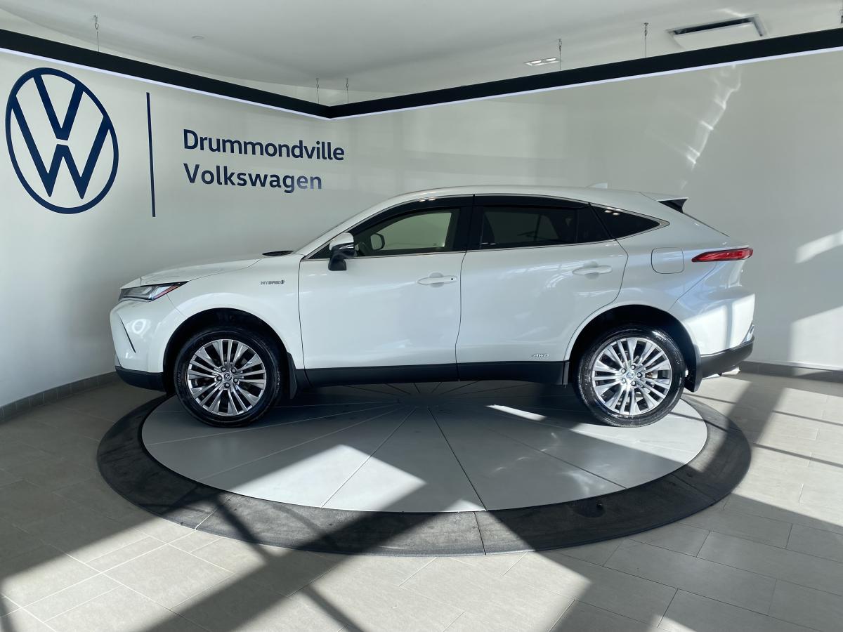 2021 Toyota Venza - Image 15