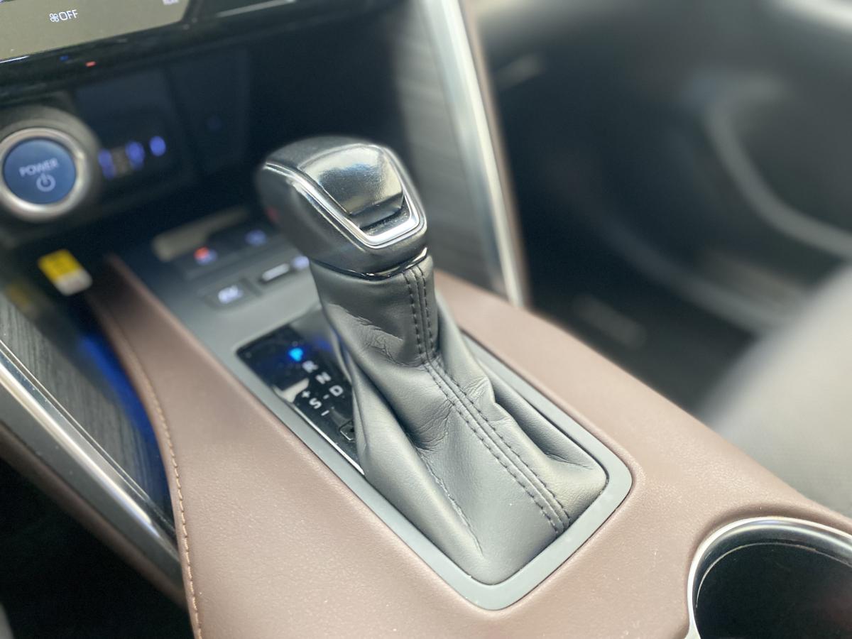2021 Toyota Venza - Image 29