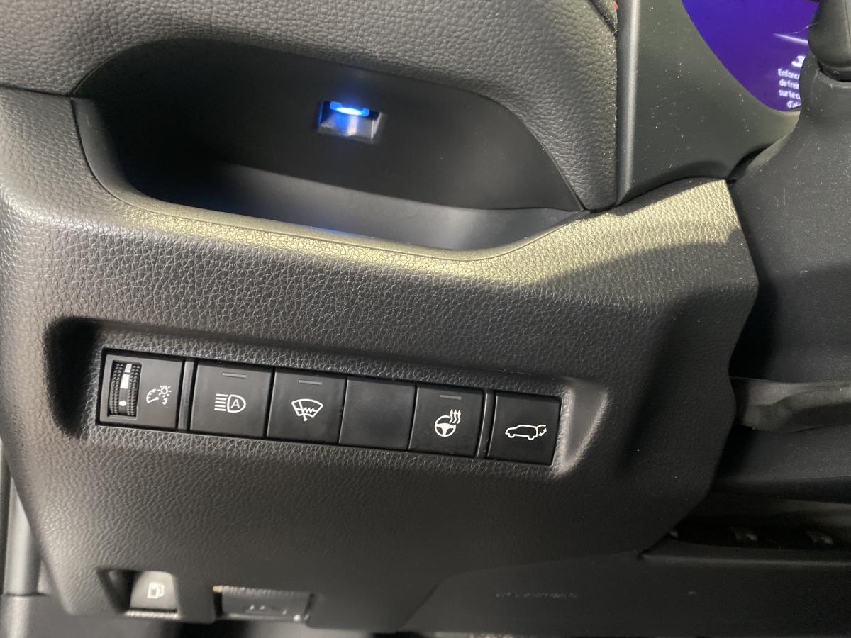 2022 Toyota RAV4 Prime - Image 19