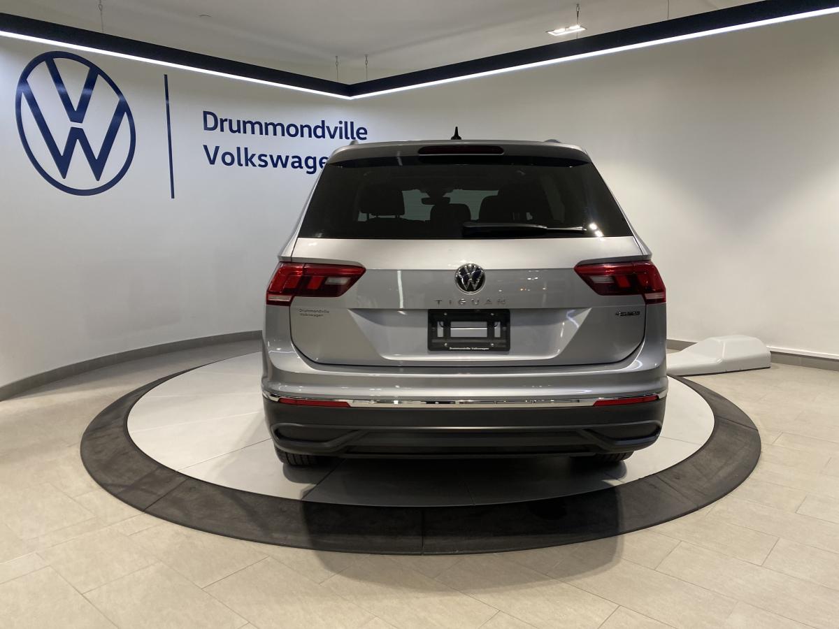 2022 Volkswagen Tiguan - Image 10