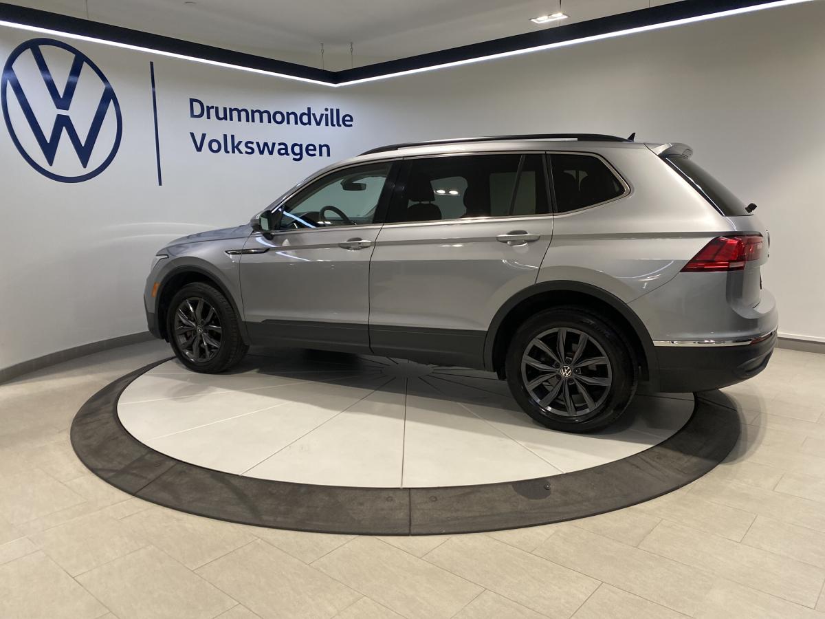 2022 Volkswagen Tiguan - Image 12