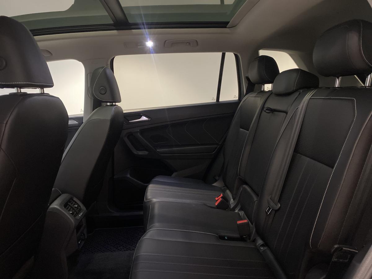 2022 Volkswagen Tiguan - Image 15