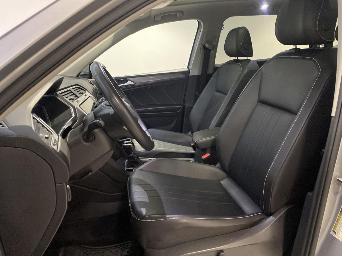 2022 Volkswagen Tiguan - Image 17