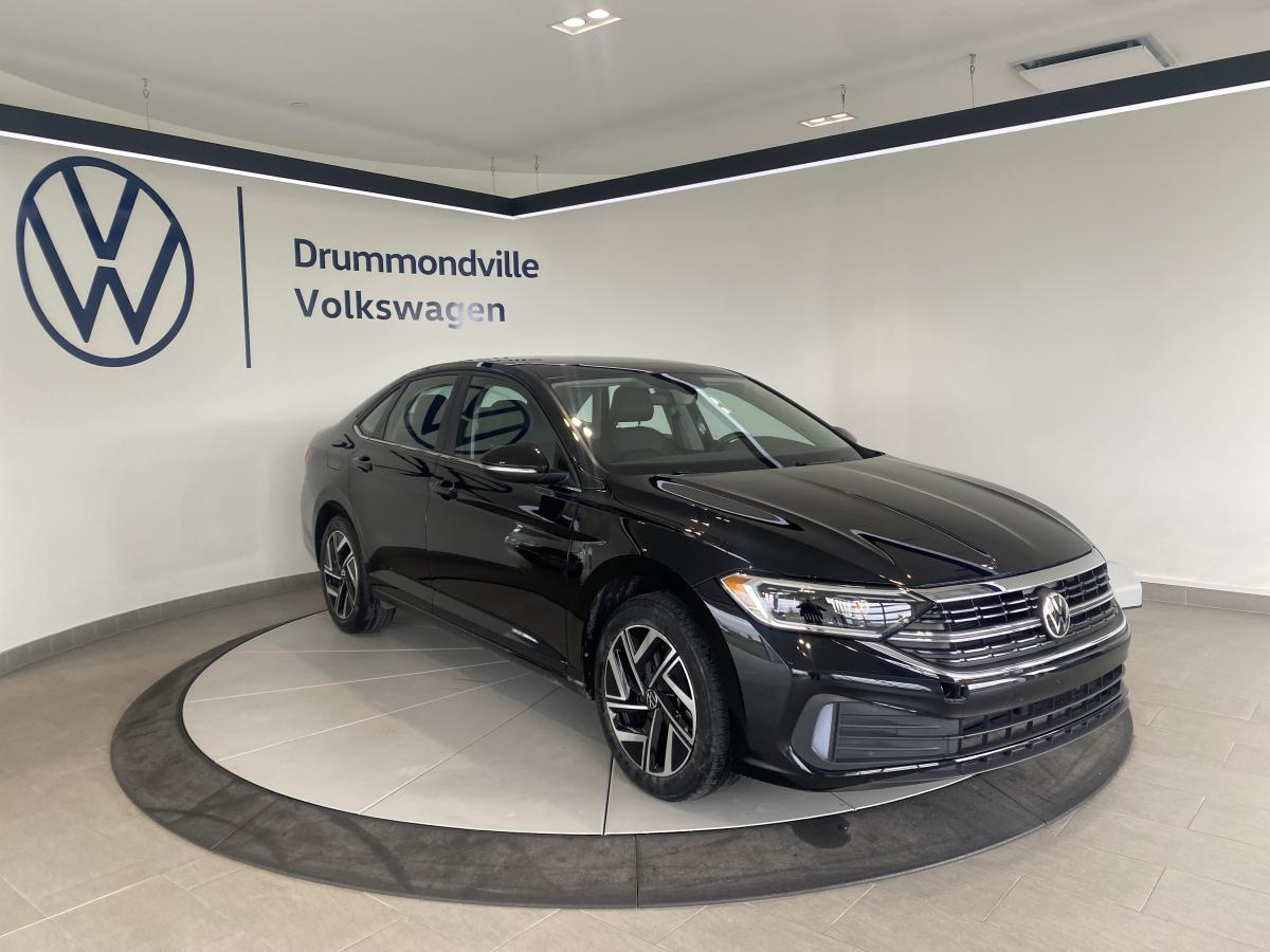 2022 Volkswagen Jetta - Image 5