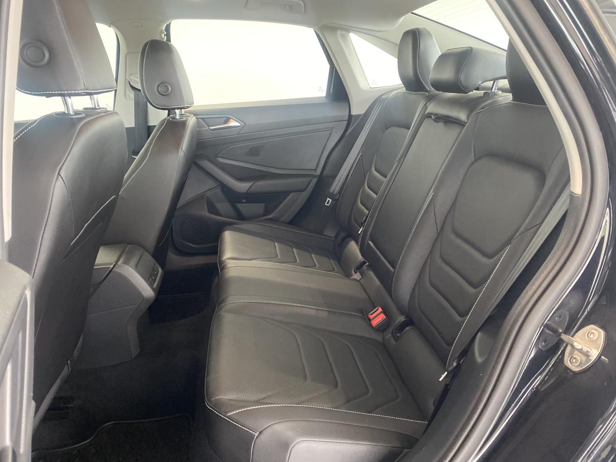 2022 Volkswagen Jetta - Image 15
