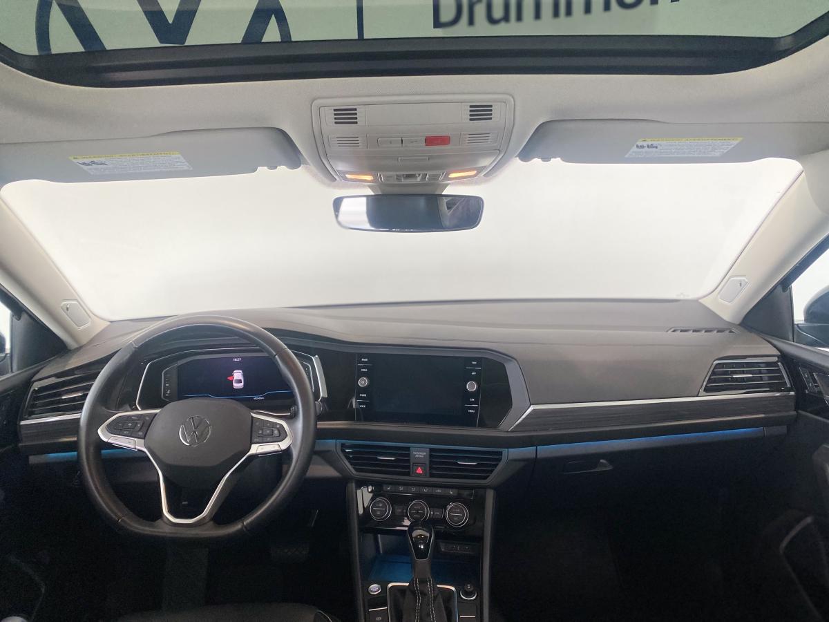 2022 Volkswagen Jetta - Image 17