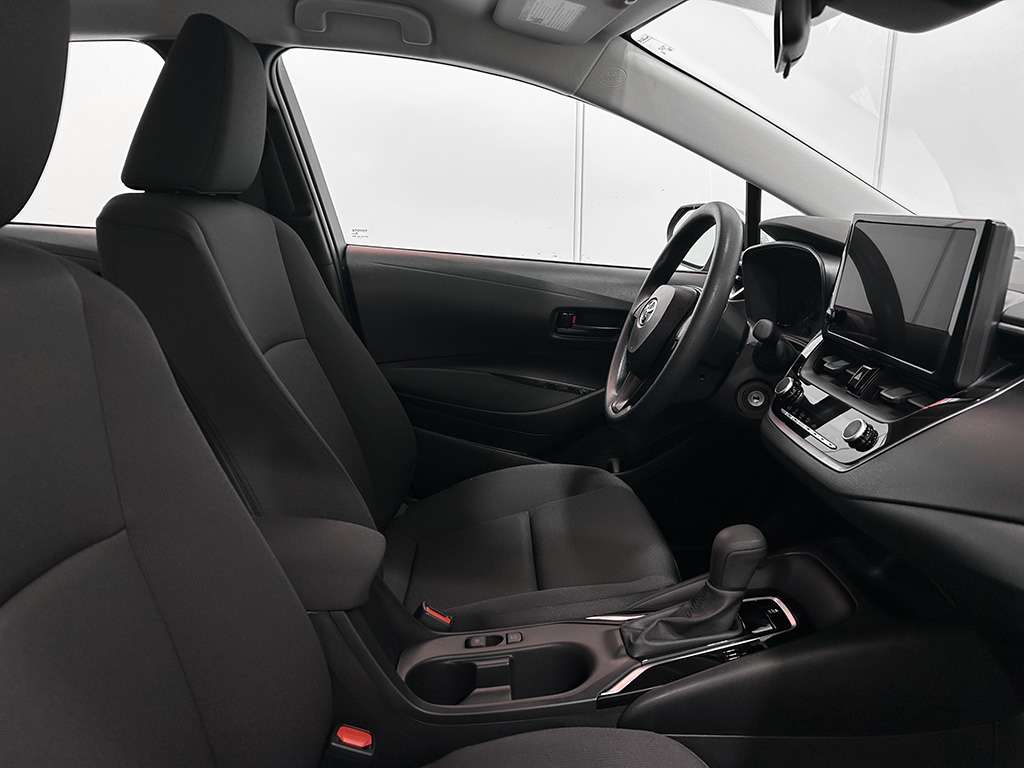 2024 Toyota Corolla - Image 19