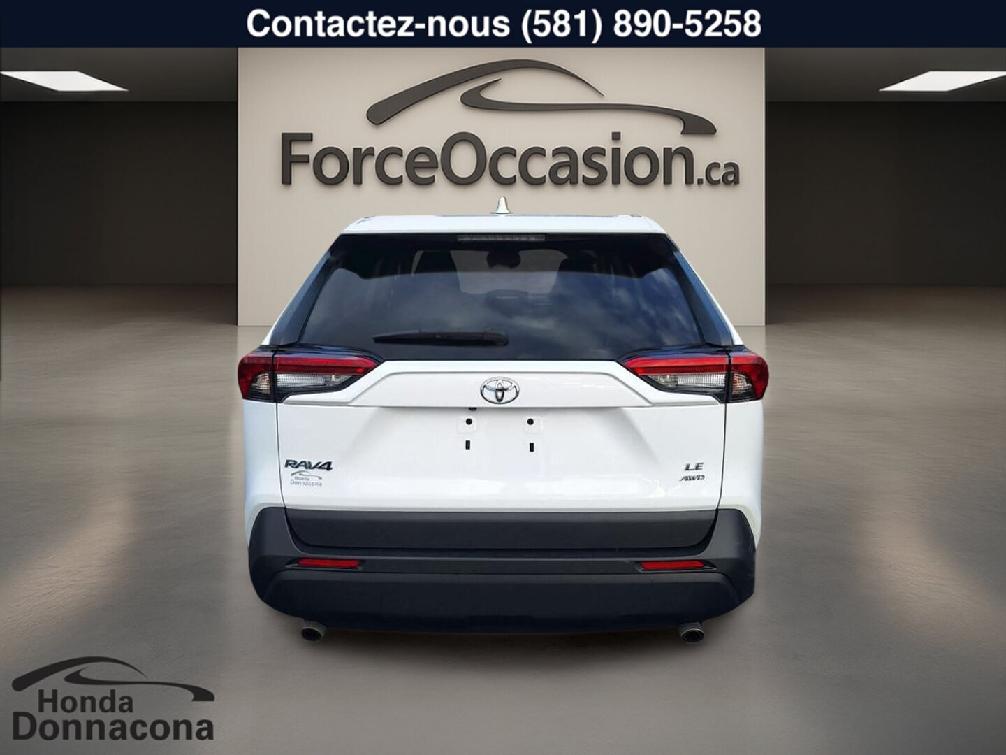 2022 Toyota RAV4 - Image 5