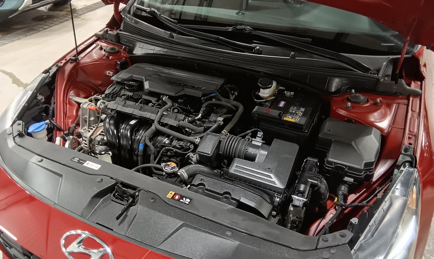 2021 Hyundai Elantra - Image 7