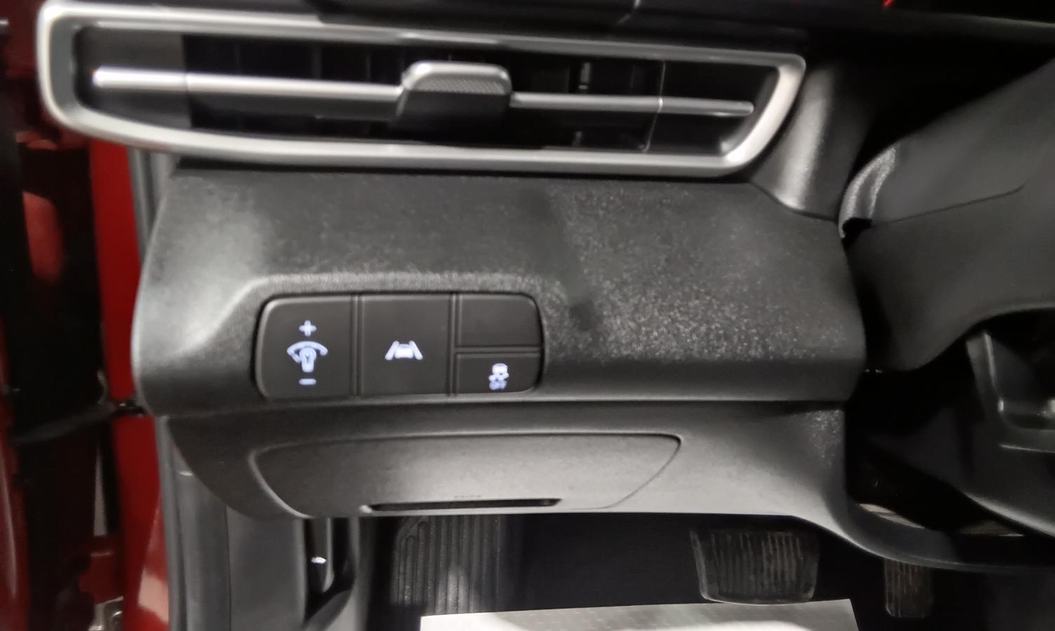 2021 Hyundai Elantra - Image 21