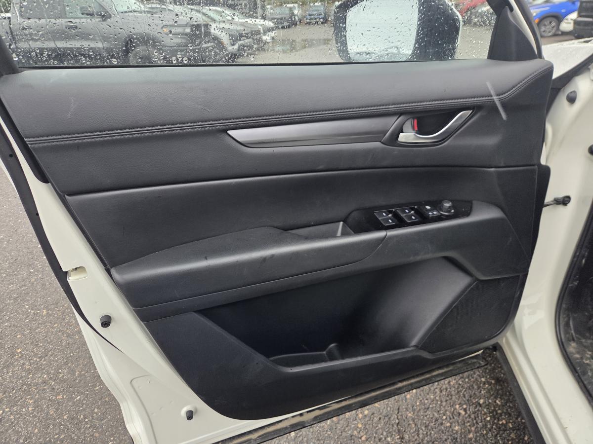 2024 Mazda CX-5 - Image 9