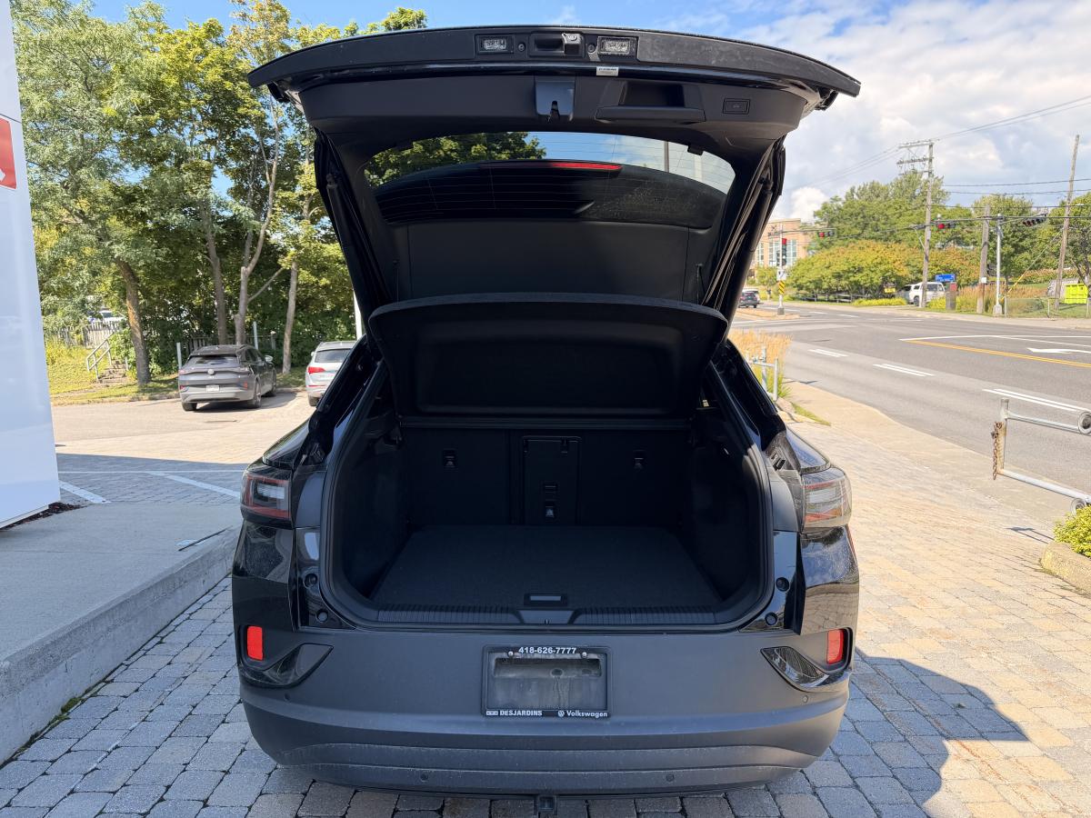 2024 Volkswagen ID.4 - Image 5