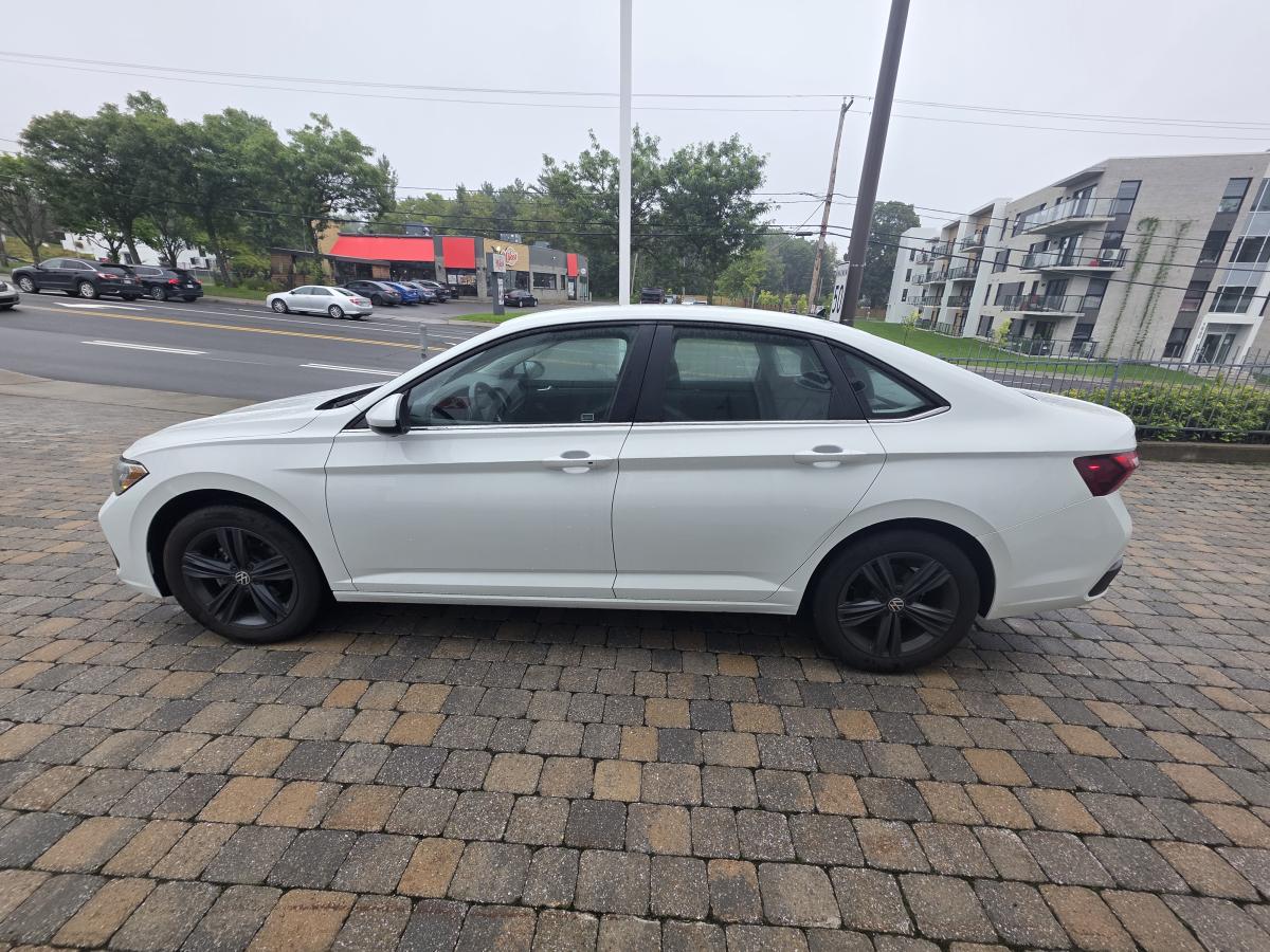 2023 Volkswagen Jetta - Image 7