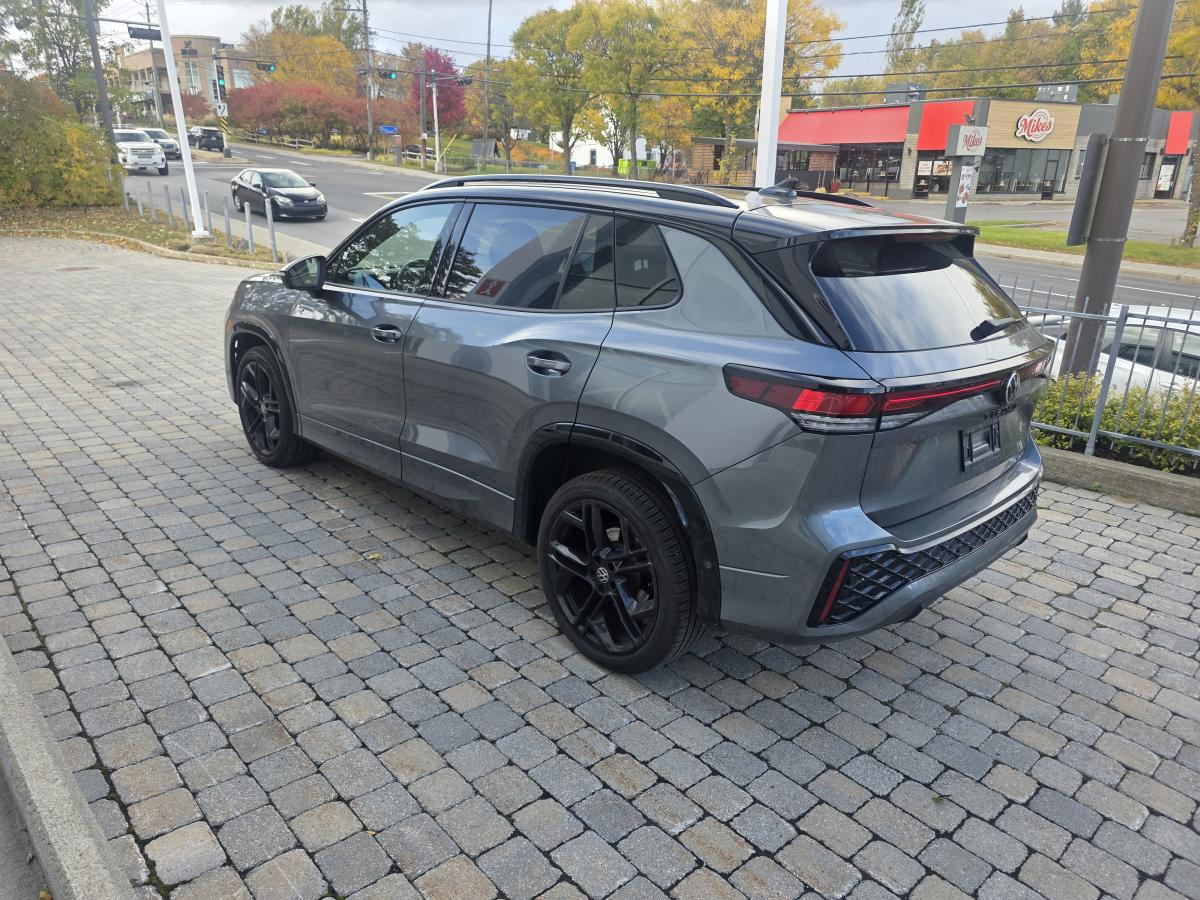 2025 Volkswagen Tiguan - Image 5