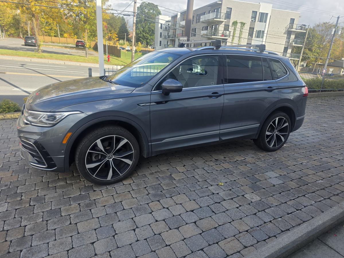 2023 Volkswagen Tiguan - Image 7