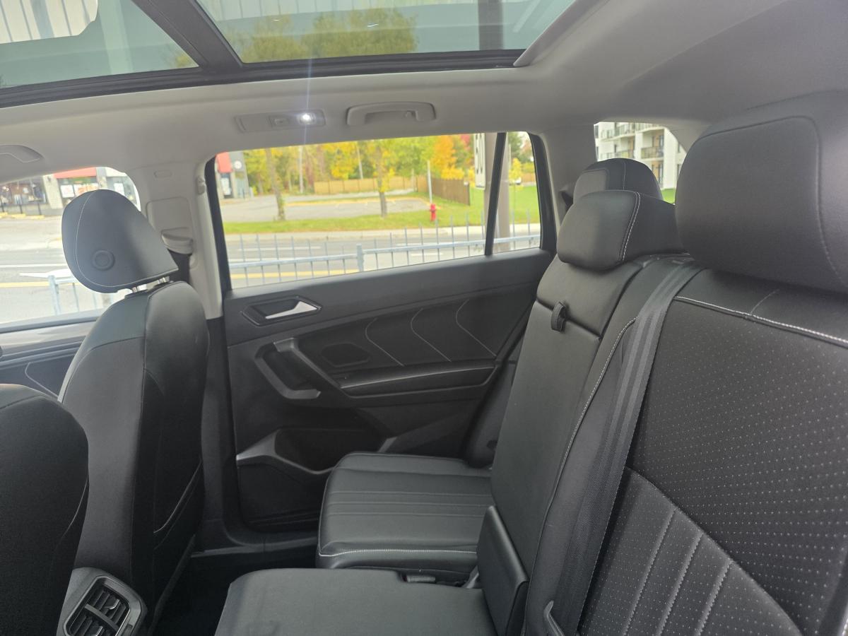 2023 Volkswagen Tiguan - Image 11