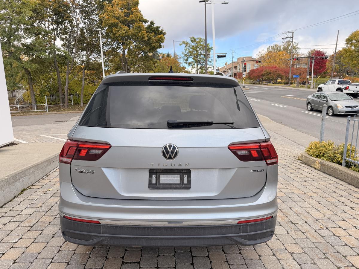 2023 Volkswagen Tiguan - Image 3