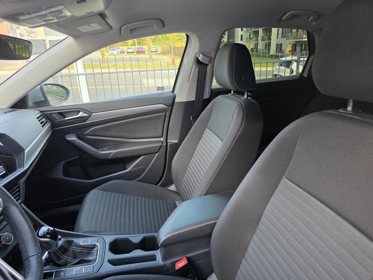 2024 Volkswagen Jetta - Image 10