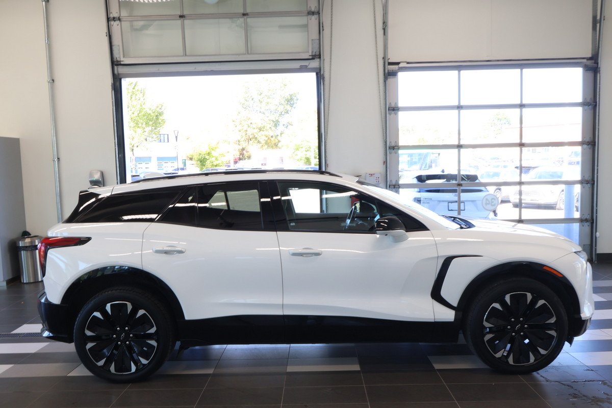 2024 Chevrolet Blazer EV - Image 22