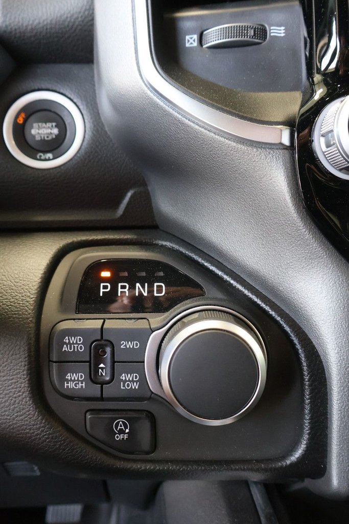 2025 Ram 1500 - Image 14