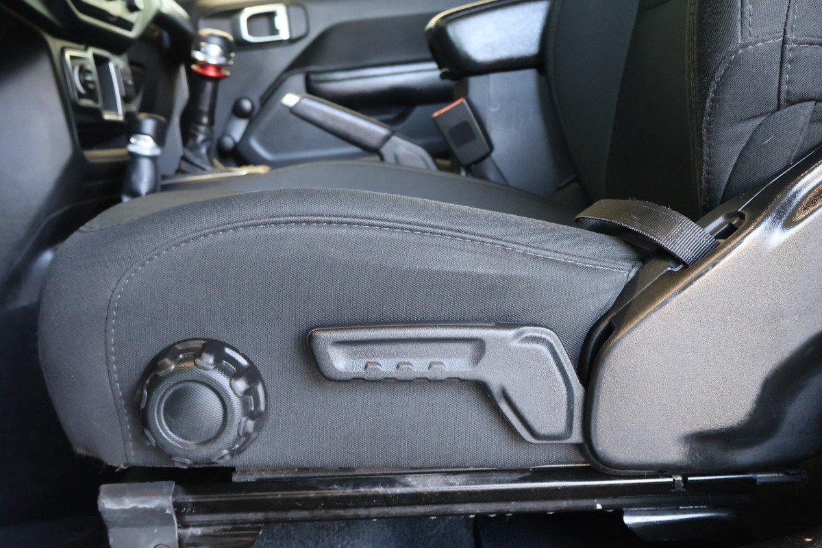 2018 Jeep Wrangler - Image 5