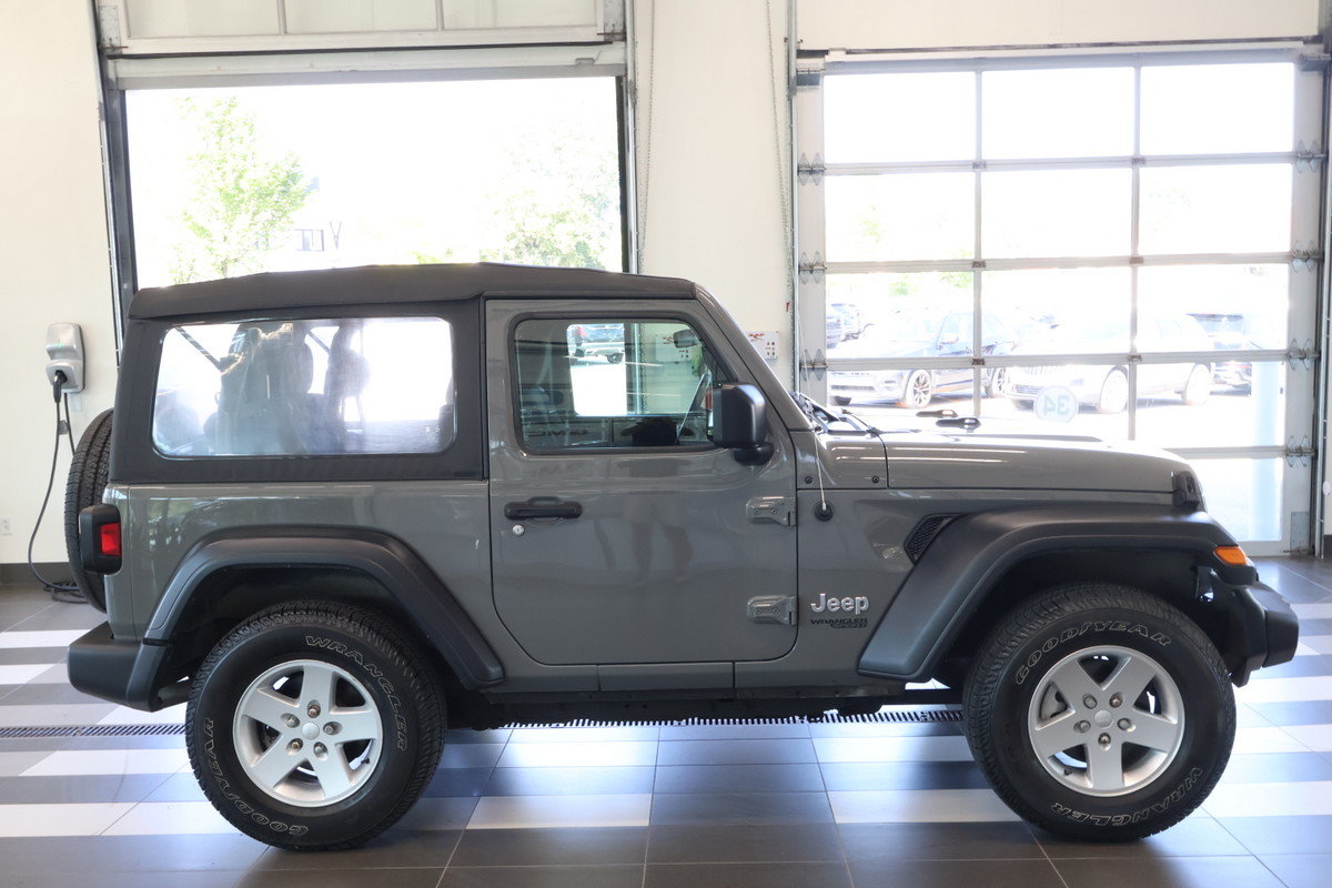 2018 Jeep Wrangler - Image 19