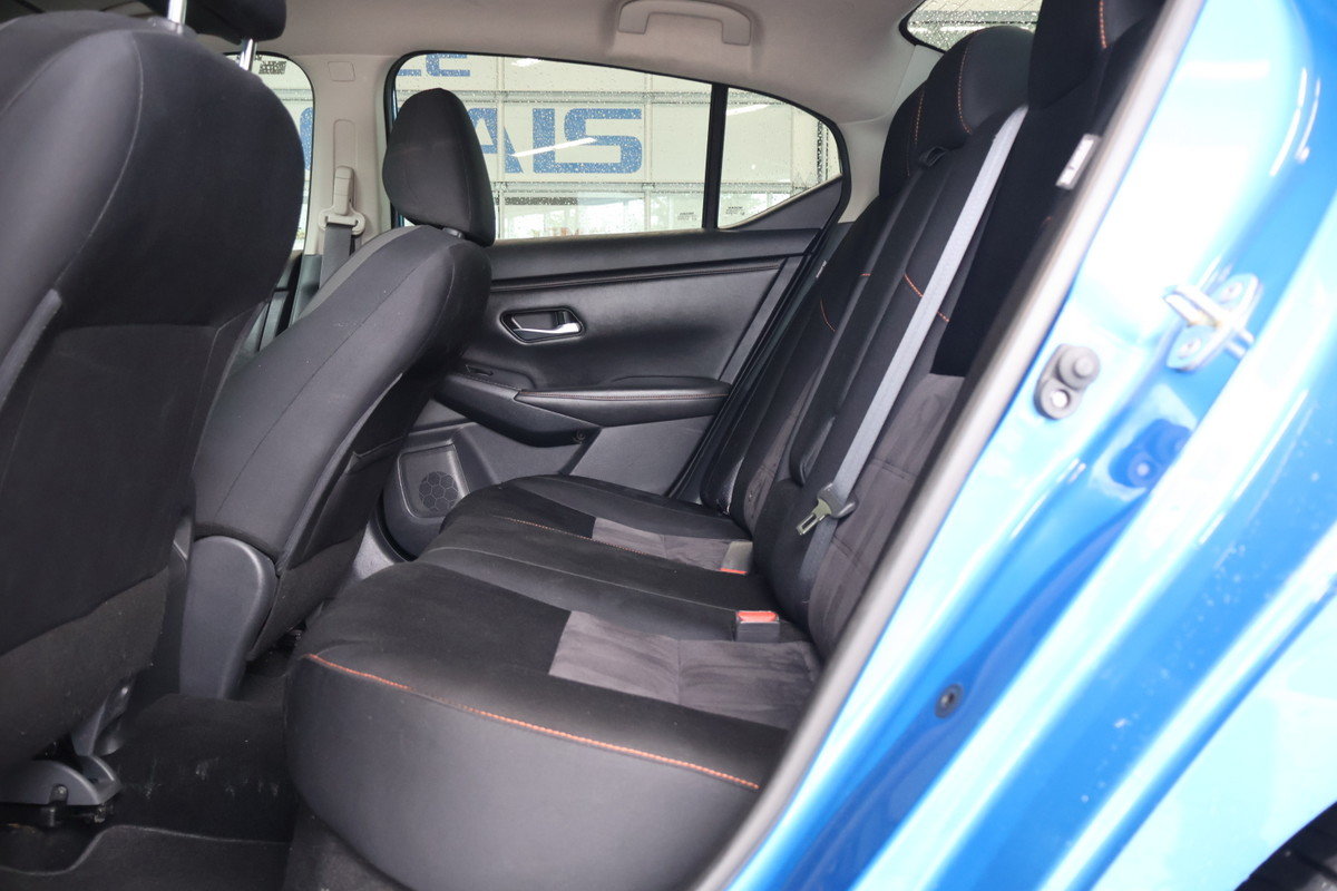 2020 Nissan Sentra - Image 19