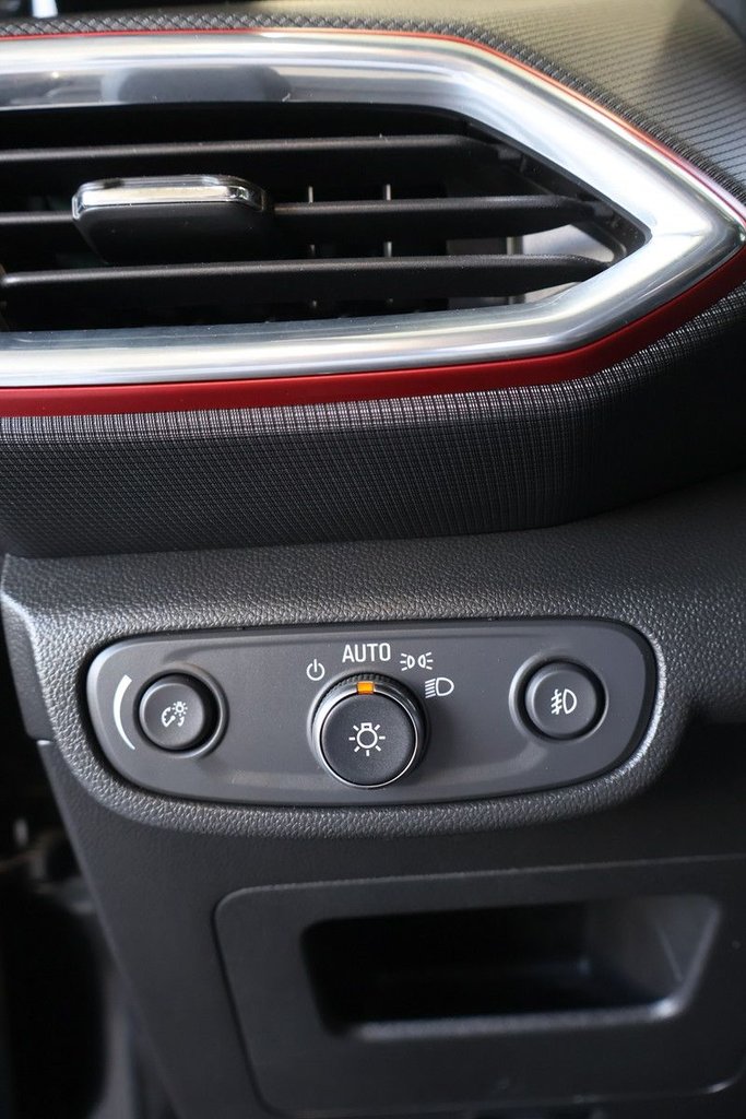 2023 Chevrolet Trailblazer - Image 18