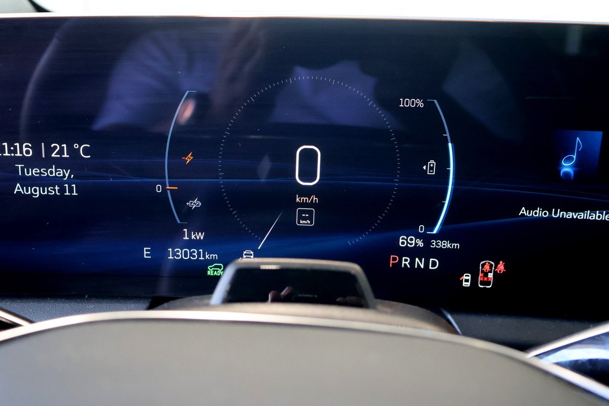 2025 Cadillac OPTIQ - Image 4
