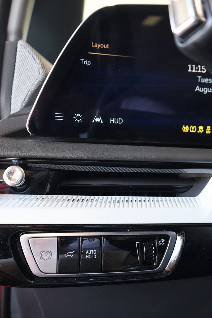 2025 Cadillac OPTIQ - Image 19