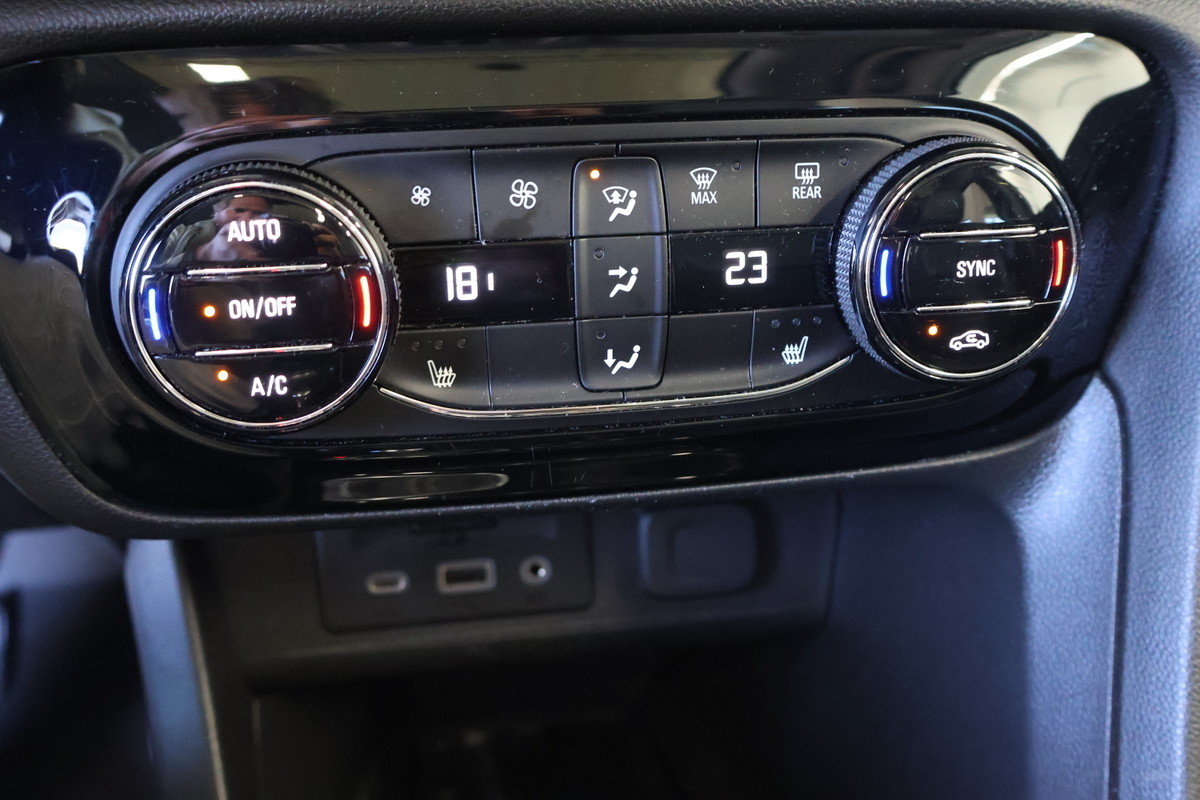 2021 Buick Encore GX - Image 18