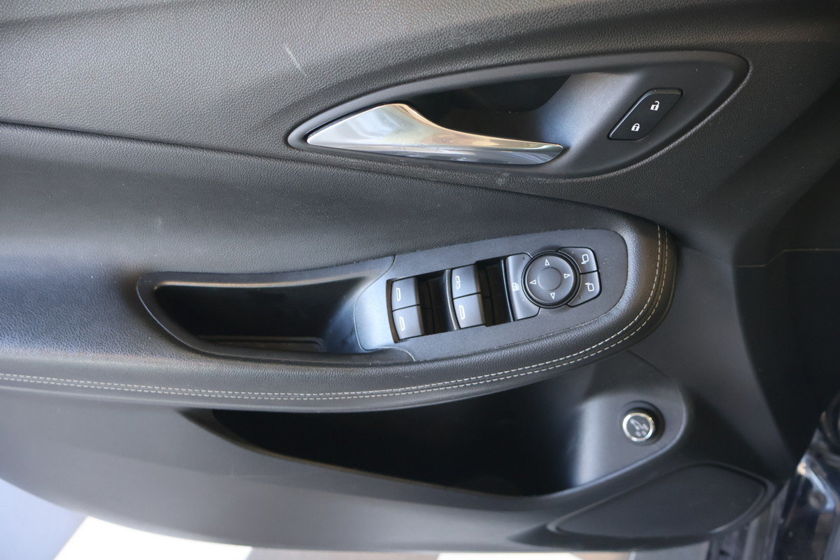 2021 Buick Encore GX - Image 21