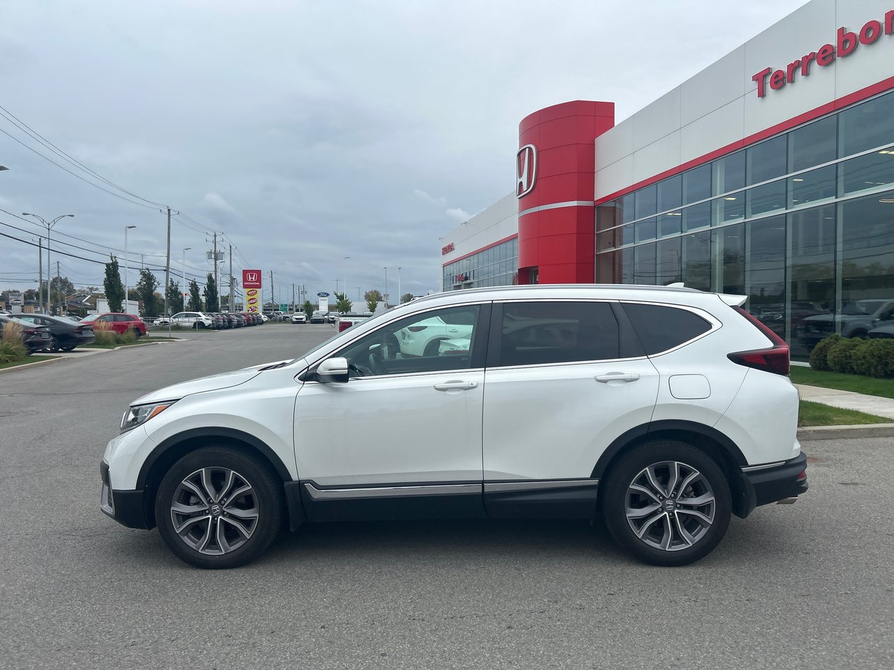 2022 Honda CR-V - Image 2