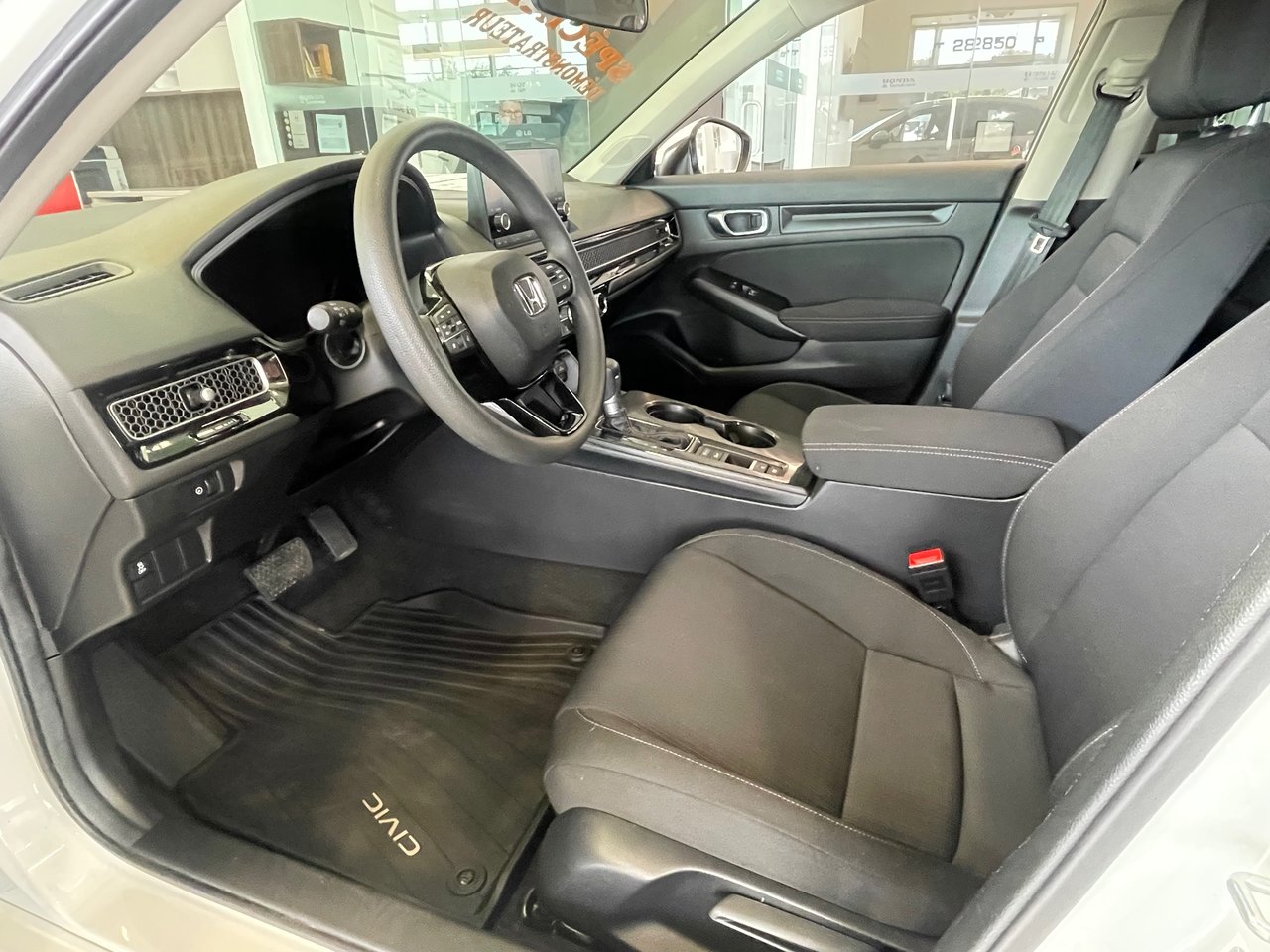 2026 Honda Civic - Image 5