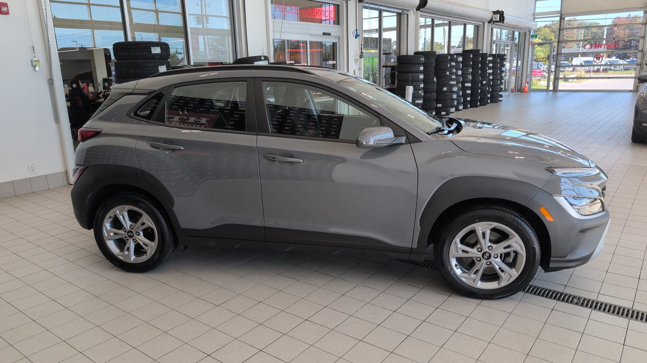 2022 Hyundai Kona - Image 5