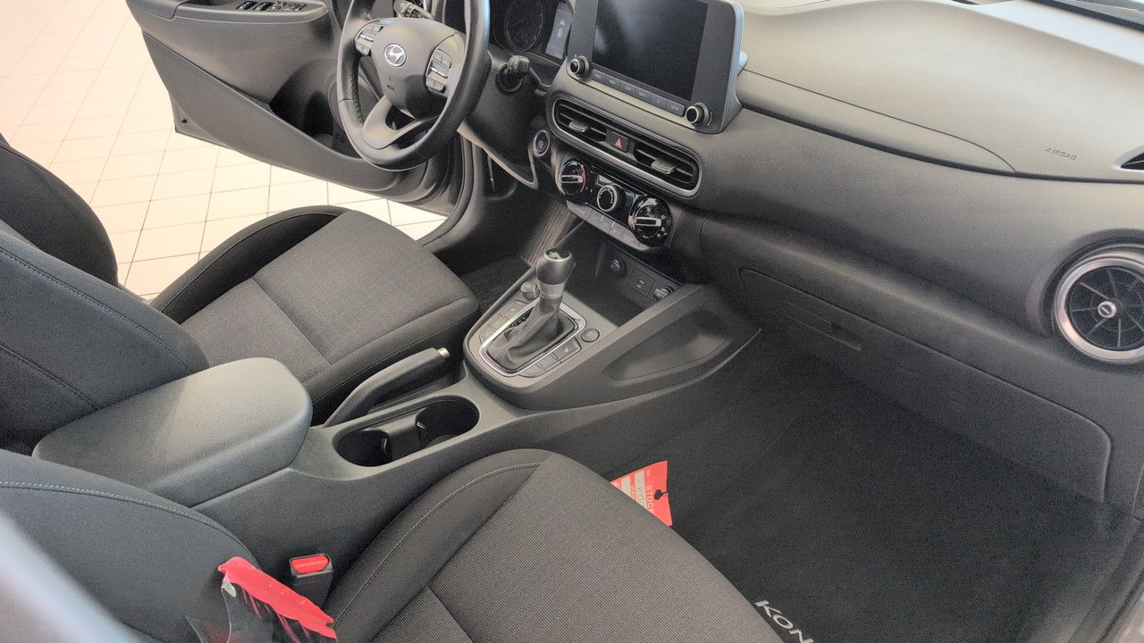 2022 Hyundai Kona - Image 15