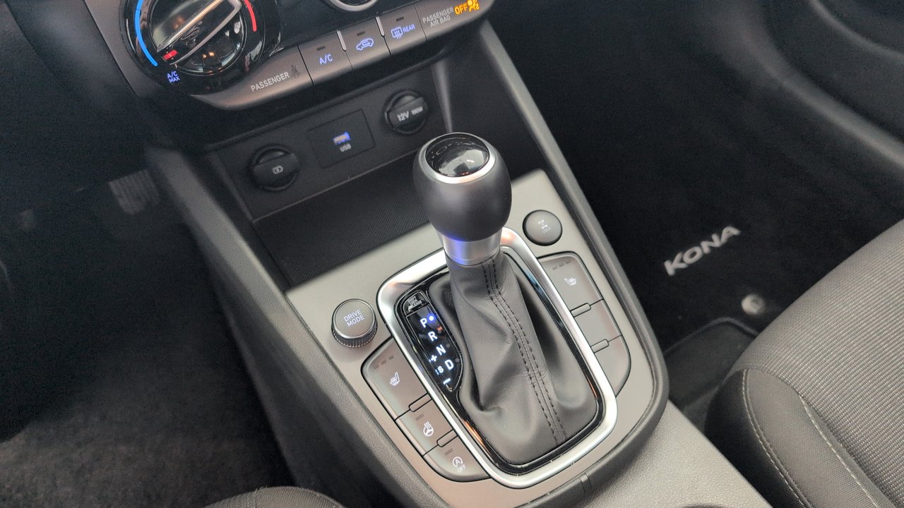 2022 Hyundai Kona - Image 21
