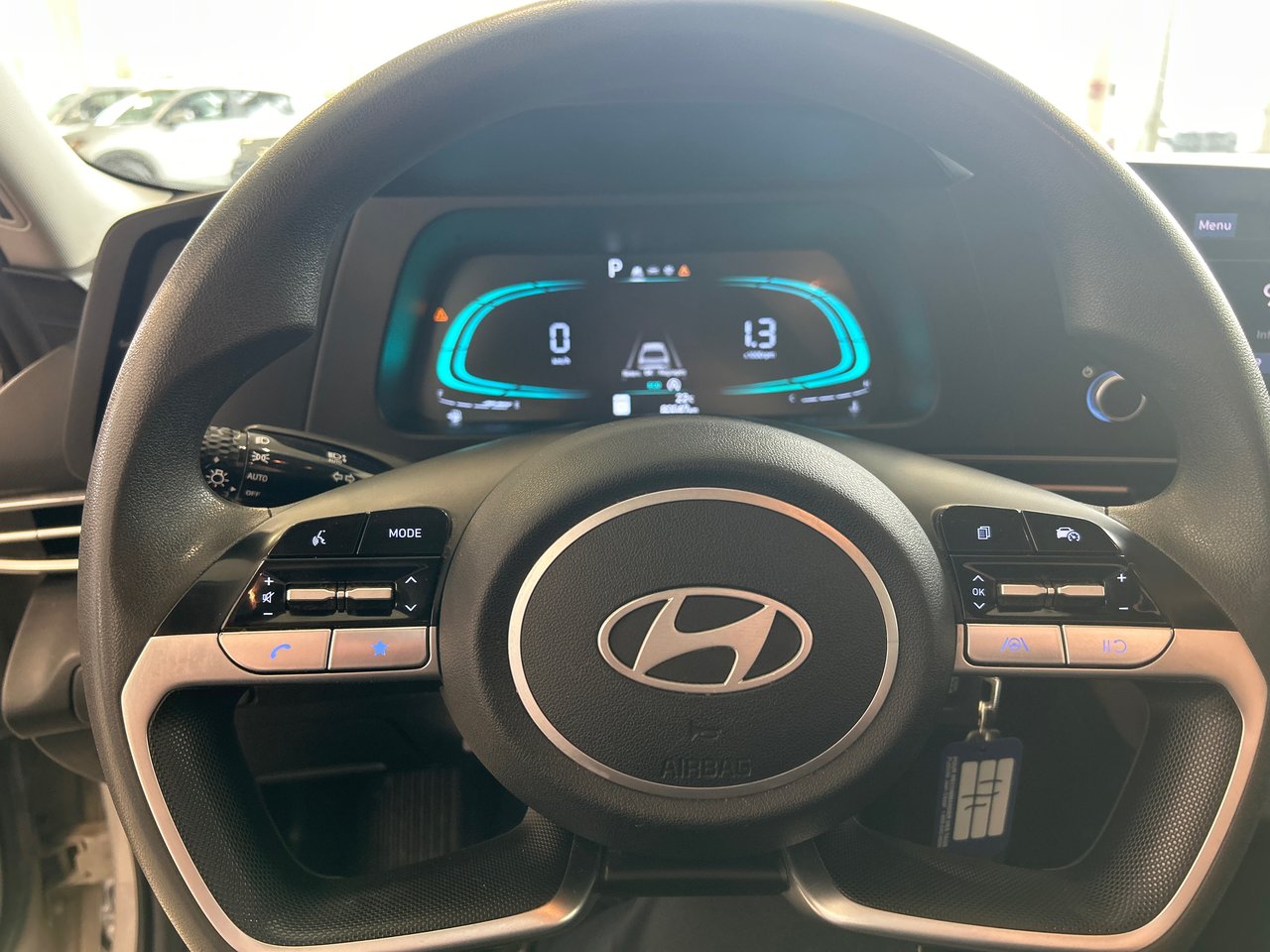 2024 Hyundai Elantra - Image 22