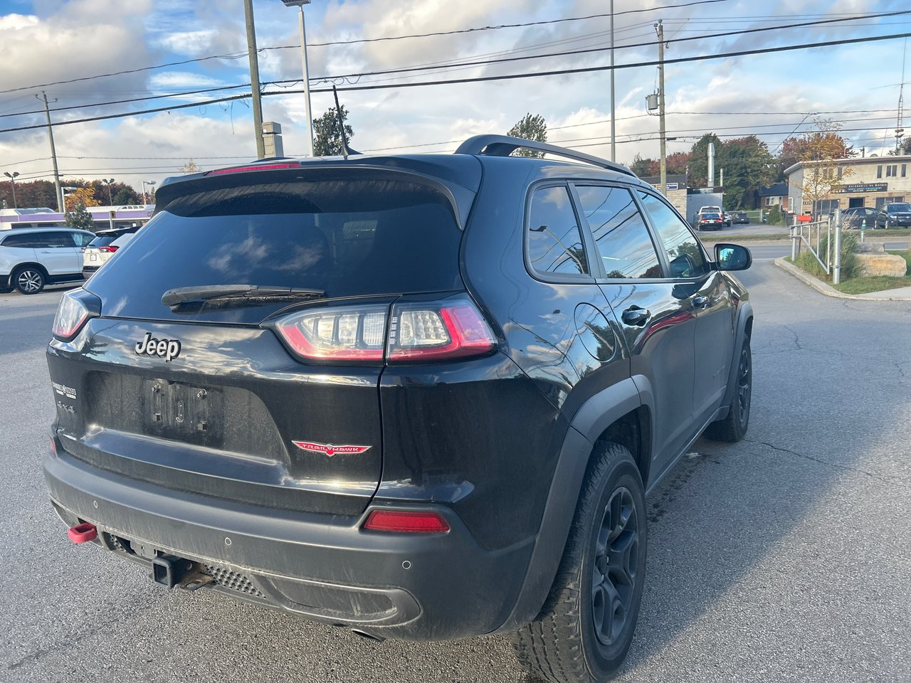 2020 Jeep Cherokee - Image 4