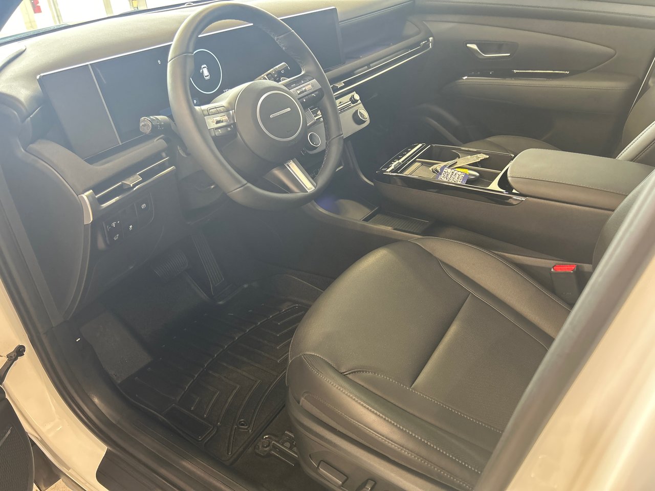 2025 Hyundai Tucson - Image 19