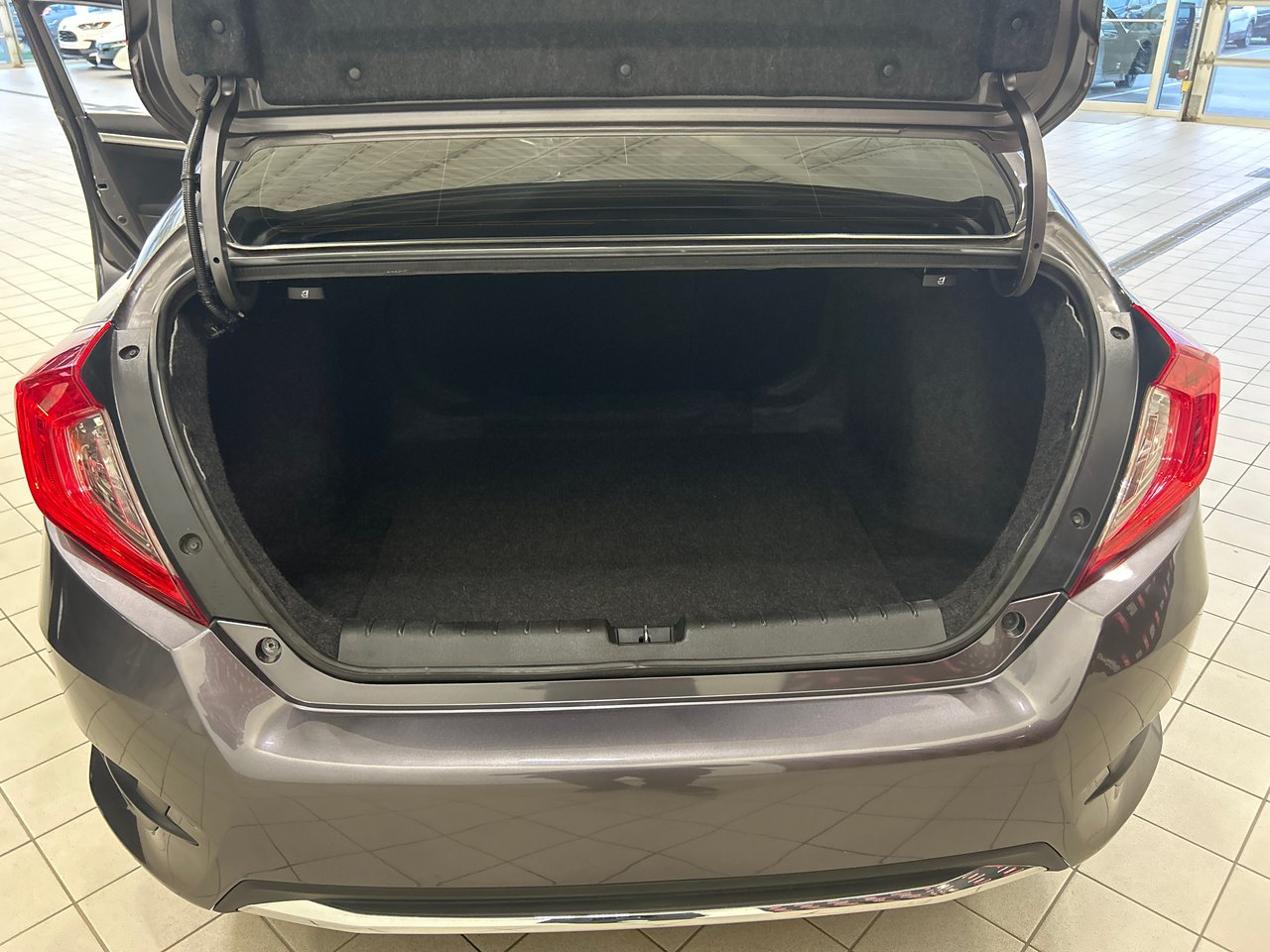 2021 Honda Civic Sedan - Image 11