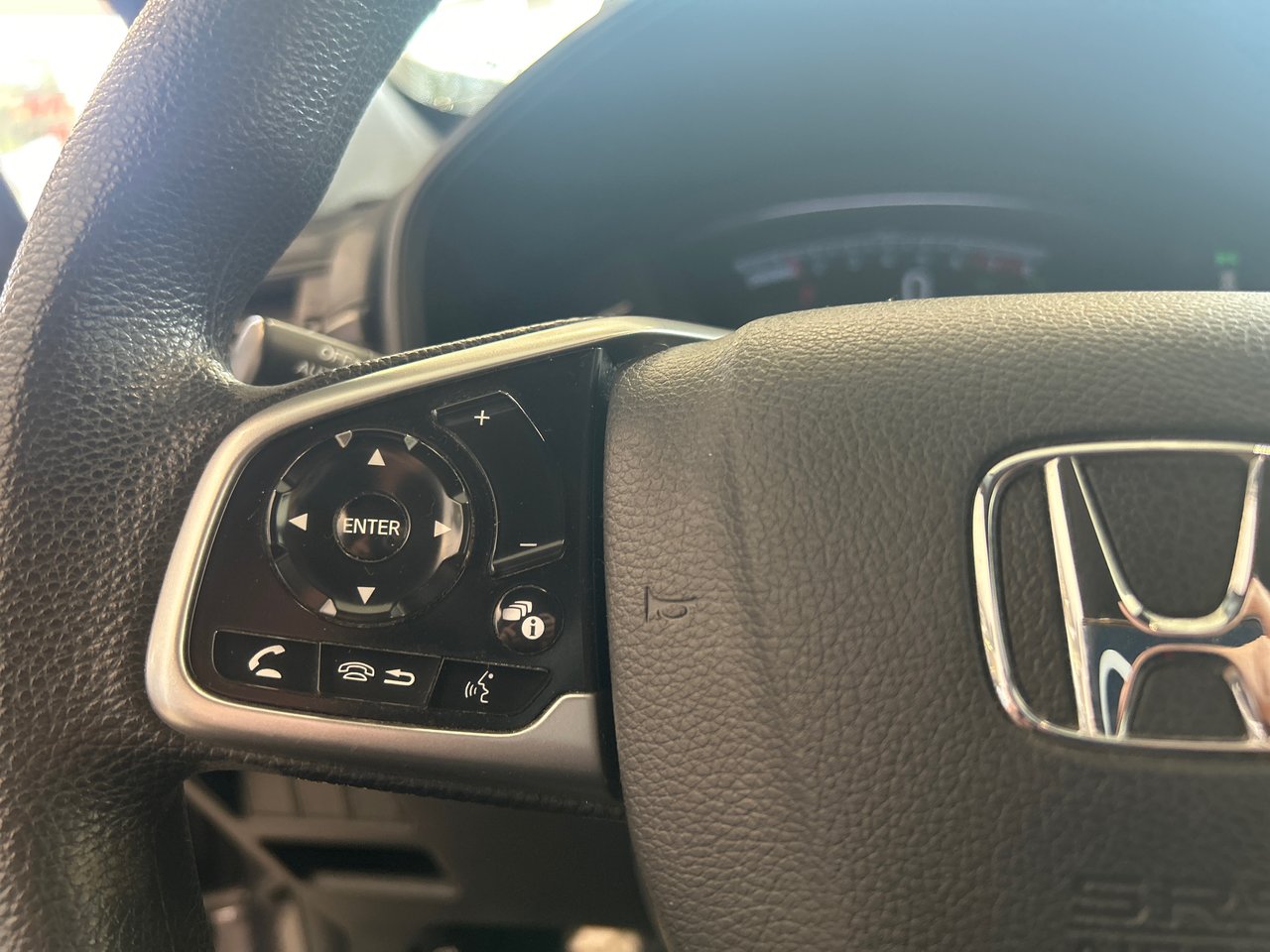 2020 Honda CR-V - Image 25