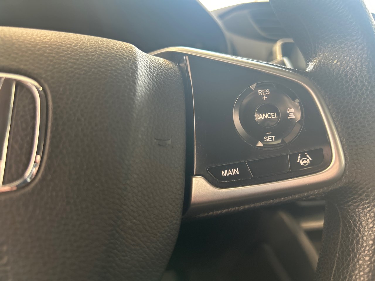 2020 Honda CR-V - Image 26