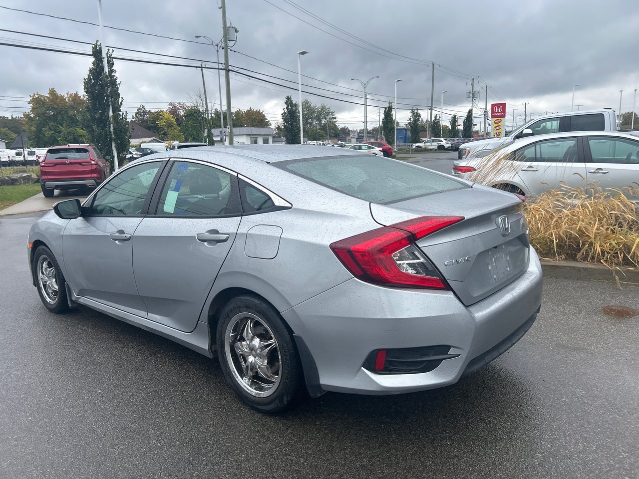 2018 Honda Civic Sedan - Image 3