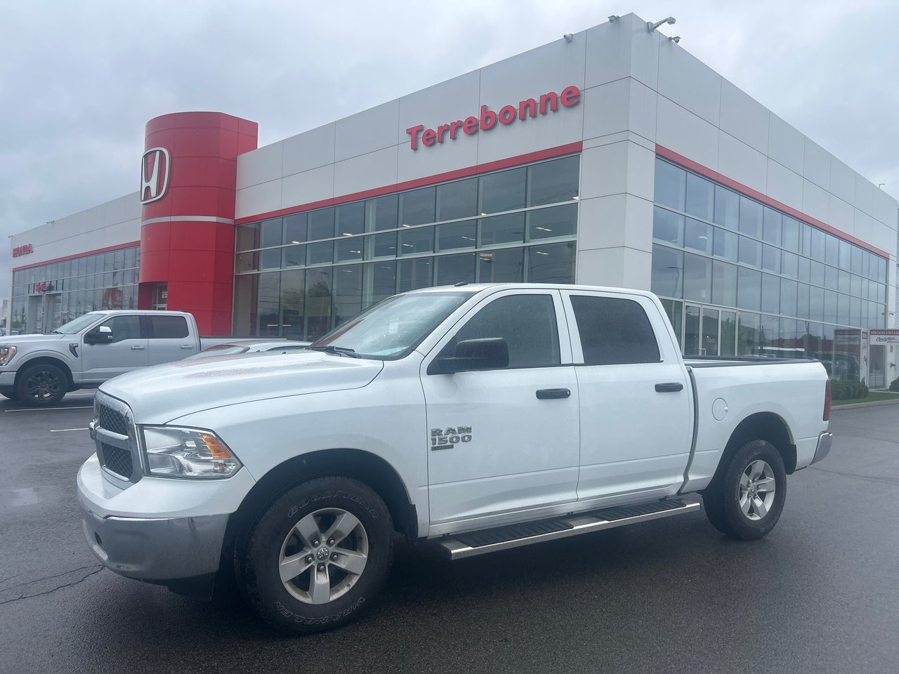 2023 Ram 1500 Classic - Image 12