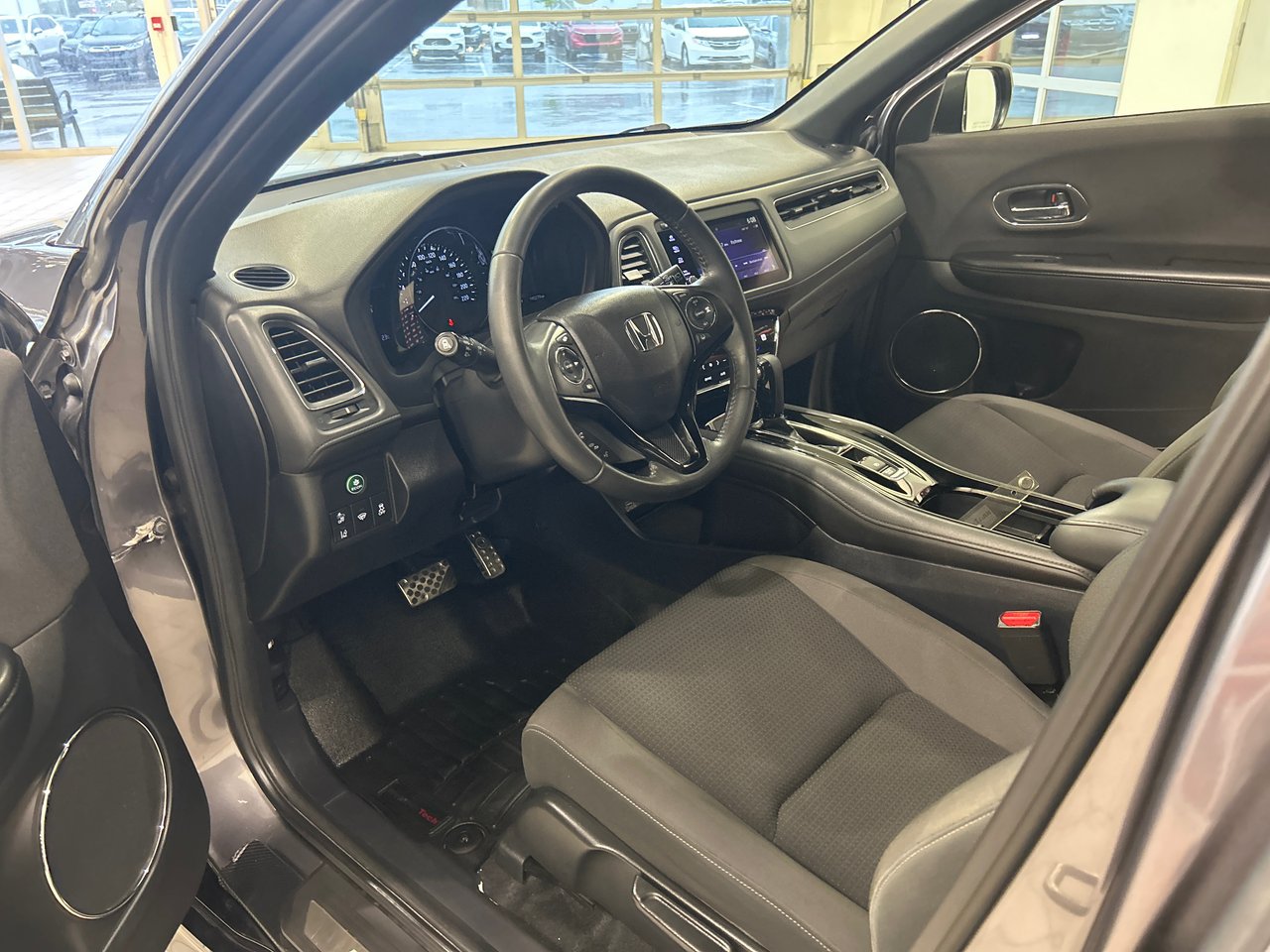 2019 Honda HR-V - Image 17