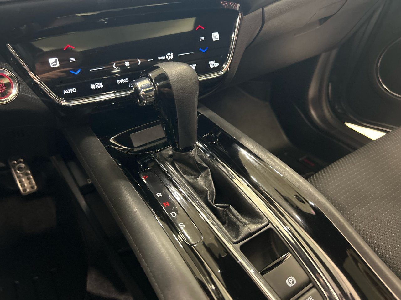 2019 Honda HR-V - Image 19