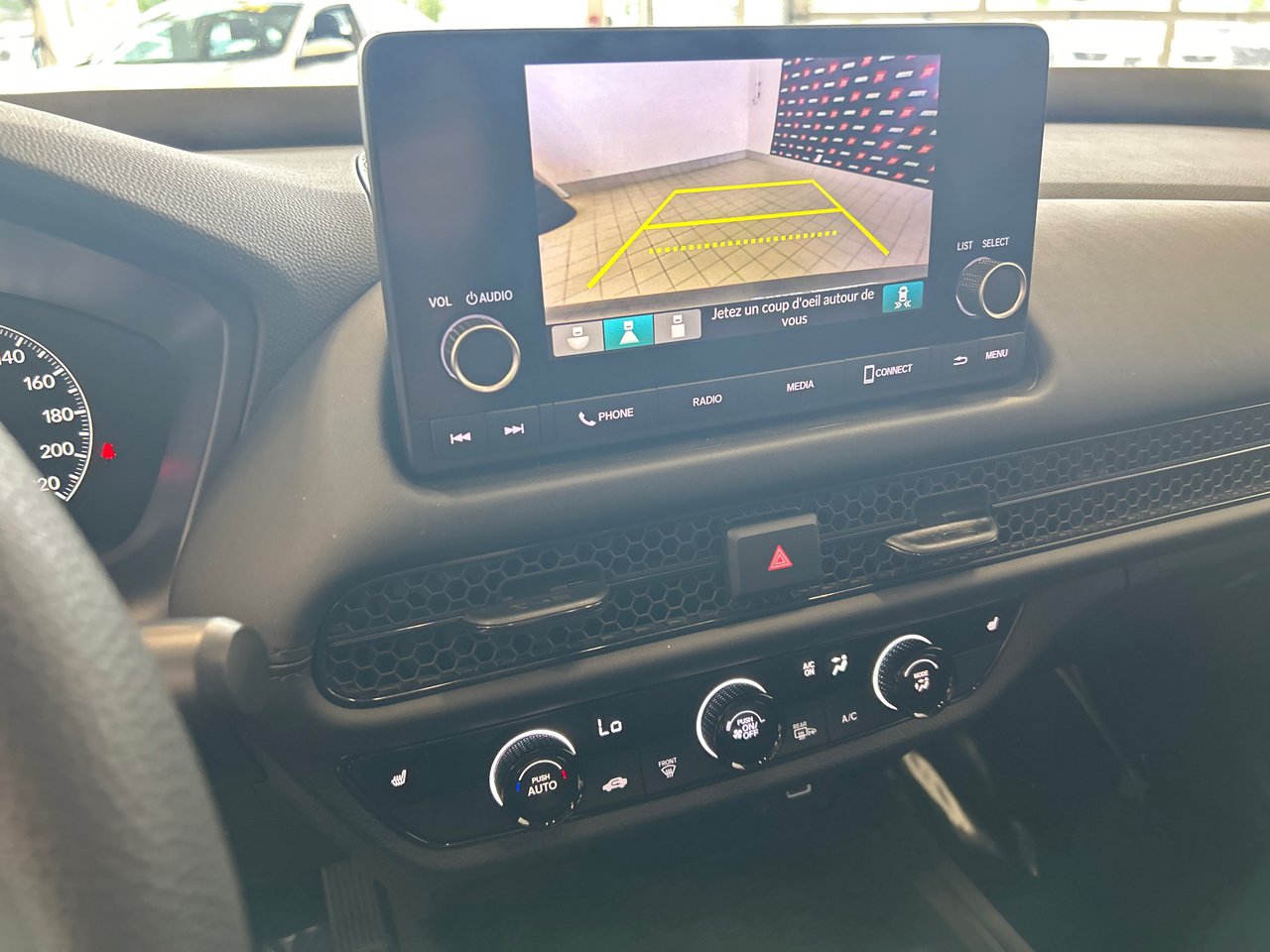 2025 Honda HR-V - Image 23