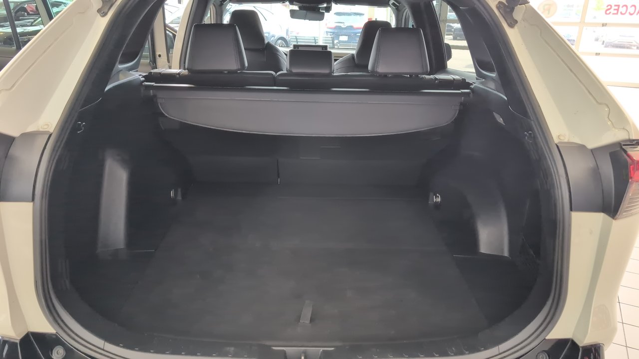 2021 Toyota RAV4 - Image 16