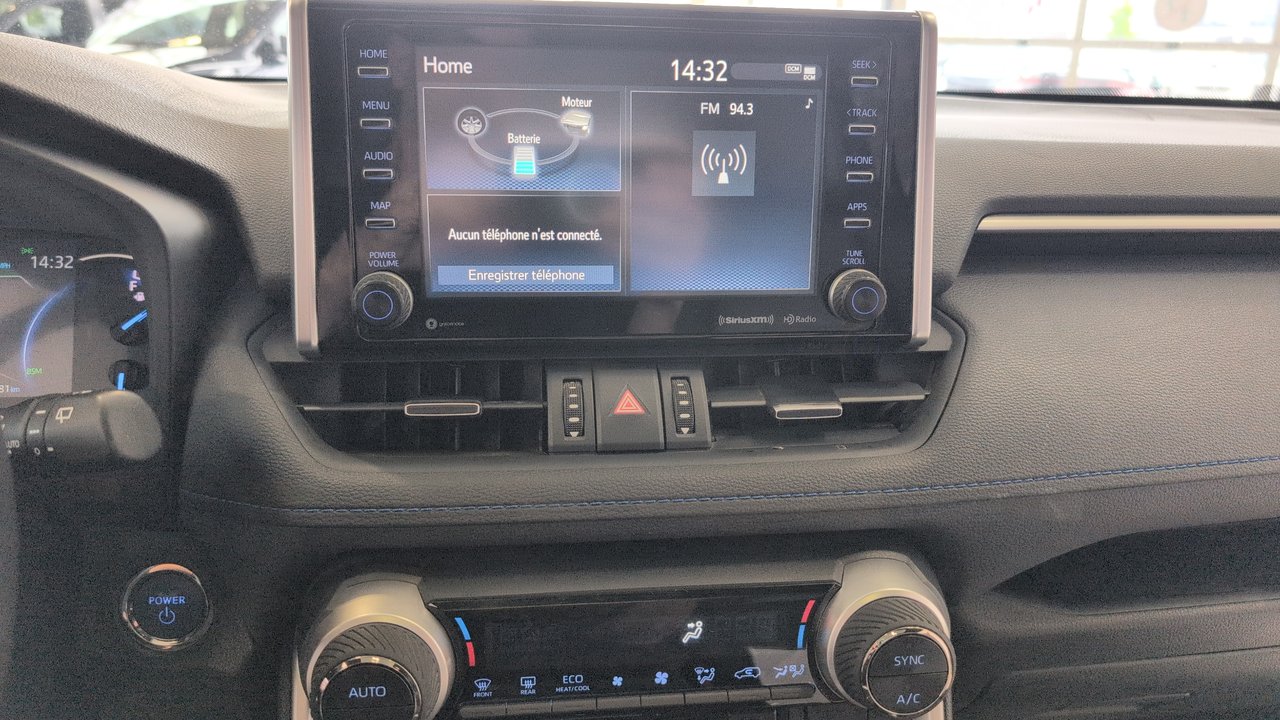 2021 Toyota RAV4 - Image 24
